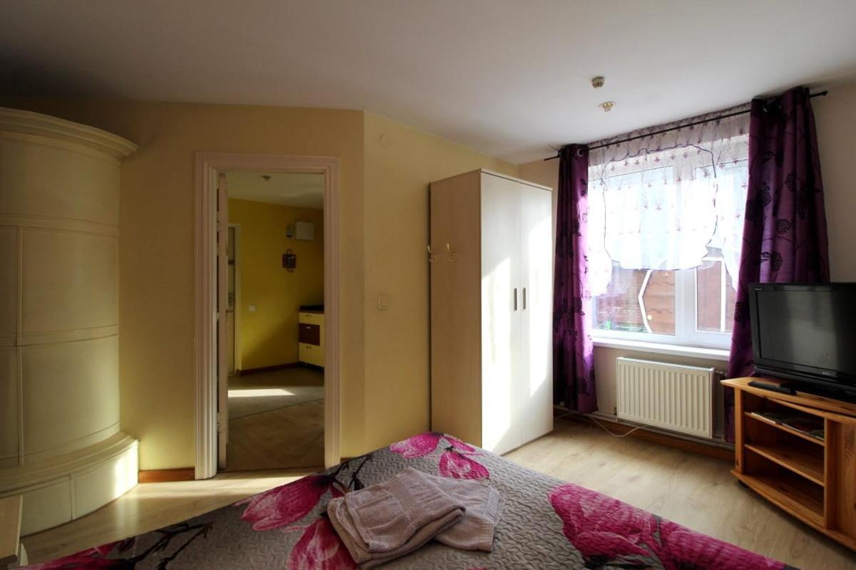 Pie Jana Brala Hotel Liepāja Екстериор снимка